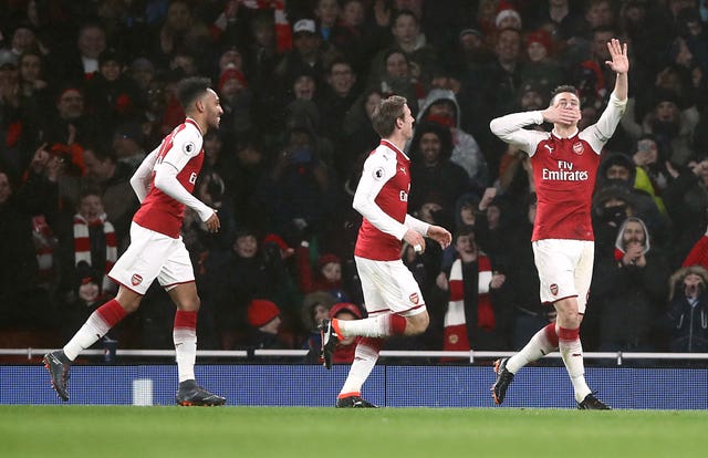 Arsenal impressed with a 5-1 win over Everton as Aubameyang & Mkhitaryan made their full debuts.