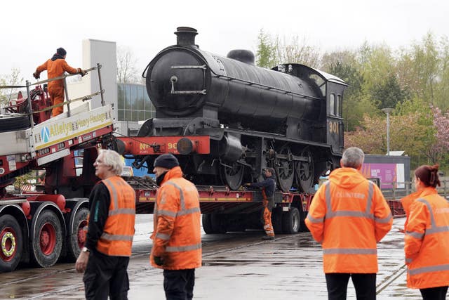 The Q7 locomotive is moved