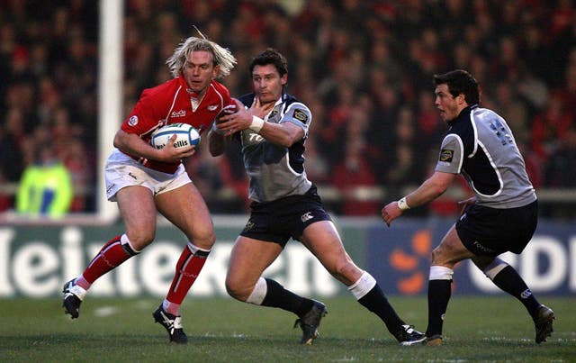 Alix Popham in action for Llanelli