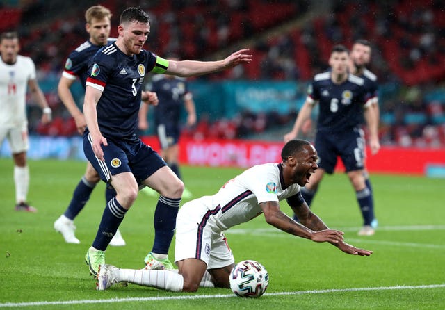 Euro 2020 shows VAR is working, claims UEFA refereeing chief PLZ Soccer Euro 2020 shows VAR is working, claims UEFA refereeing chief PLZ Soccer