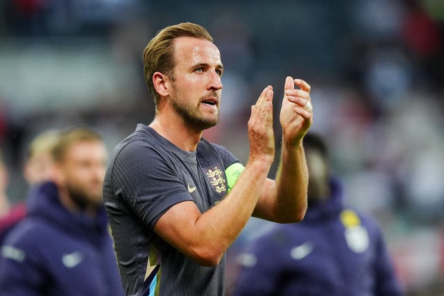 England’s Harry Kane applauds the fans