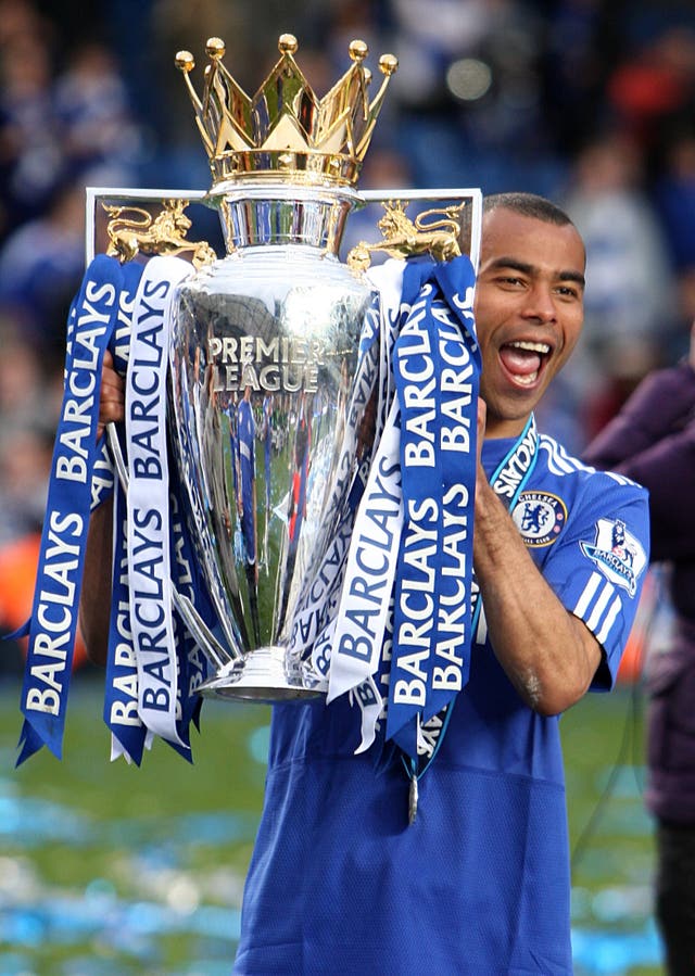 Lifted the Premier League title - the third and final one of his career - with Chelsea in 2010