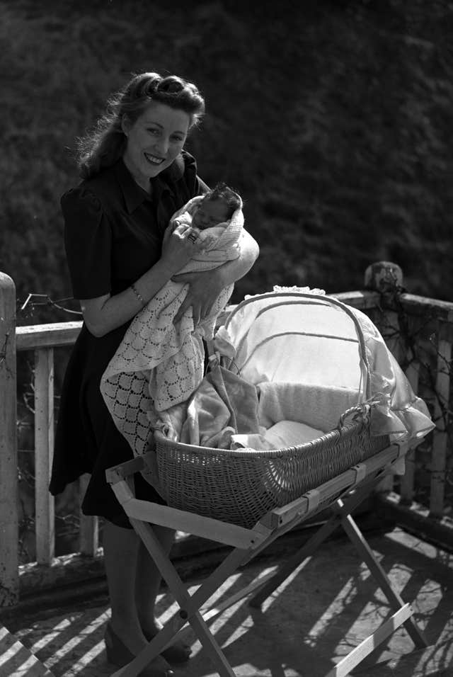 DAME VERA LYNN AT 90 Vera Lynn