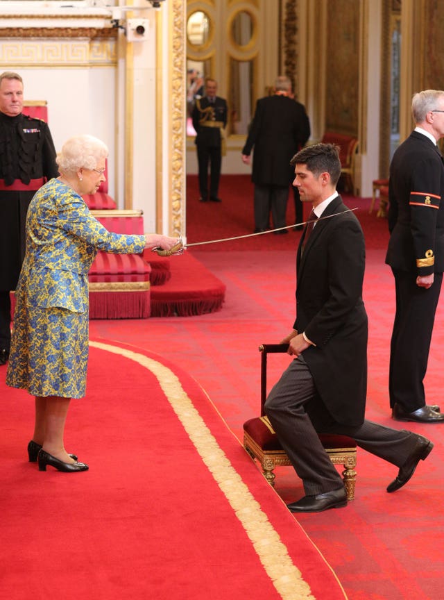Alastair Cook receives a knighthood for services to cricket from Queen Elizabeth II