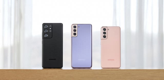 Samsung S21 smartphones