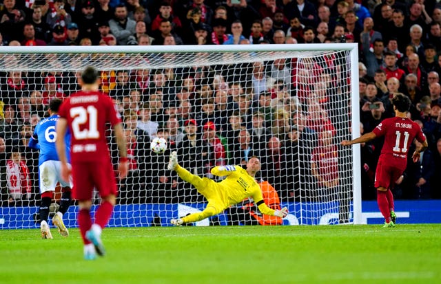 Tactical switch helps Liverpool back to winning ways against Rangers