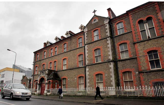 Apology for Magdalene Laundry women