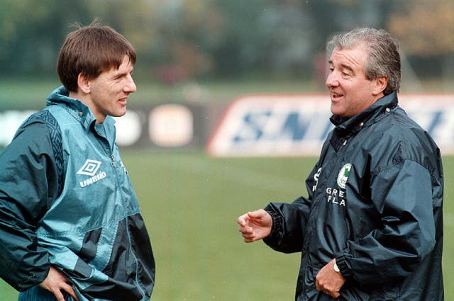 Peter Fear speaks to England manager Terry Venables