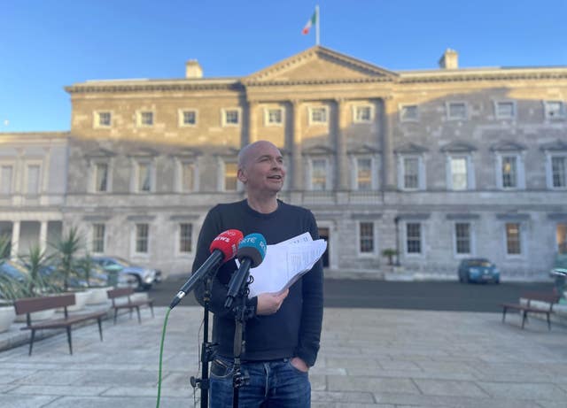 Dail speaking time row