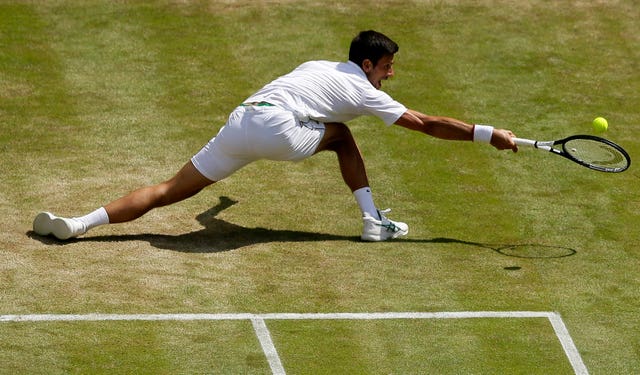 Djokovic showed off his flexibility