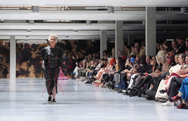 Vin + Omi Catwalk – London Fashion Week