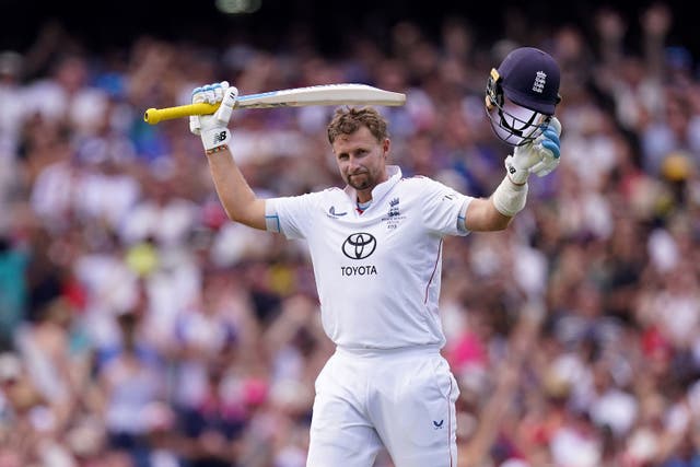 Joe Root celebrates making a Test hundred in Sydney
