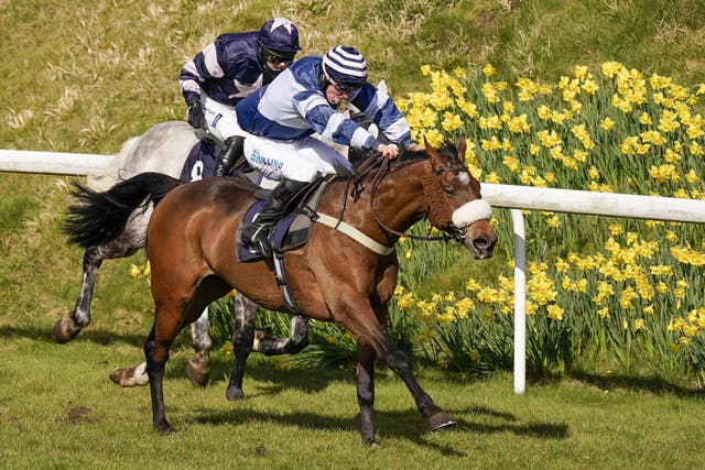 Supreme Escape winning at Chepstow