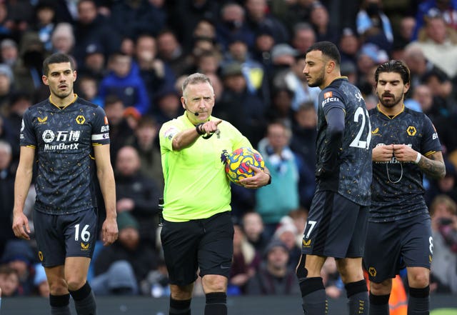 Pep Guardiola insists Manchester City deserved controversial win over Wolves PLZ Soccer Pep Guardiola insists Manchester City deserved controversial win over Wolves PLZ Soccer