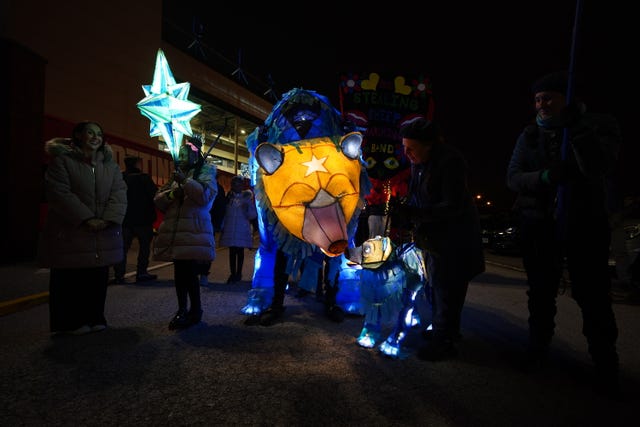 Spellow lantern parade