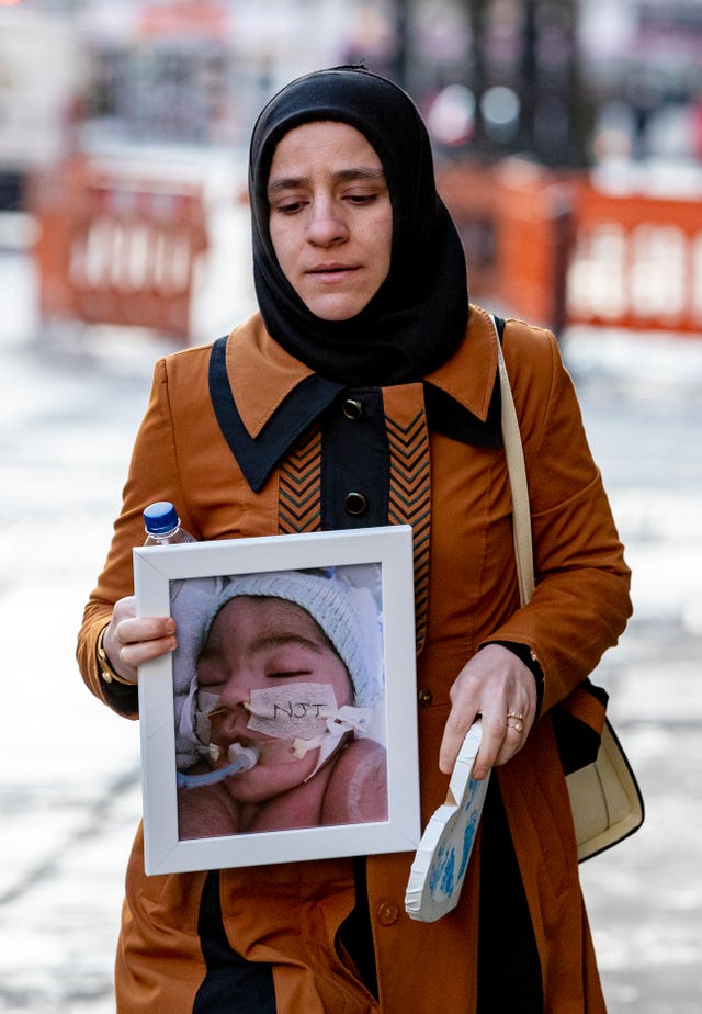 Midrar's mother Shokhan Namiq
