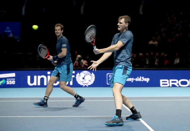 Andy (left) and Jamie Murray
