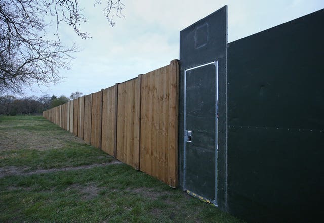 A temporary mortuary being built in Manor Flats
