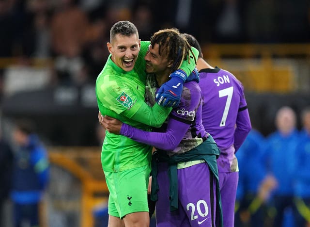 Pierluigi Gollini and Dele Alli celebrate Tottenham''s win