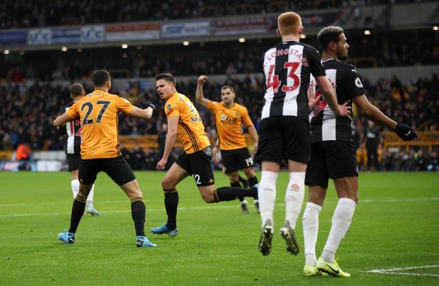 Leander Dendoncker levelled for Wolves