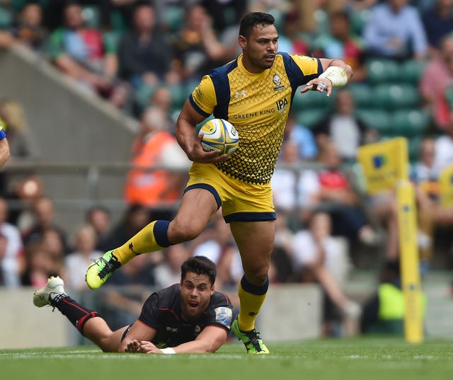 Ben Te'o in action for Worcester