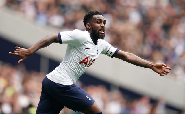 Danny Rose will stay at Tottenham after no bids were made for the defender