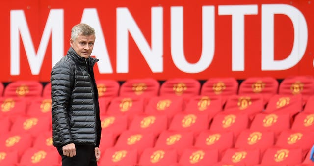 Ole Gunnar Solskjaer does not have enough time to worry about fringe players' future plans
