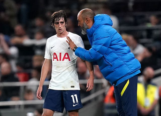 Harry Kane begins rebuilding Tottenham bridges with brace in Pacos victory PLZ Soccer Harry Kane begins rebuilding Tottenham bridges with brace in Pacos victory PLZ Soccer