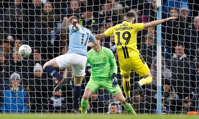 Kevin De Bruyne scores a rare headed goal