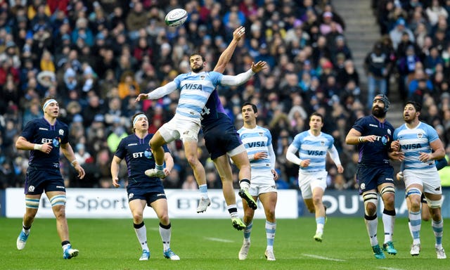 It was a scrappy start at Murrayfield