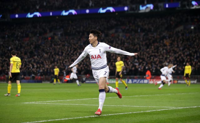 Tottenham cruised past Dortmund in the round of 16