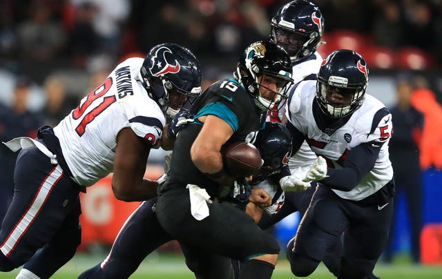 The Houston Texans  boosted their NFL play-off hopes with of a 26-3 triumph over the Jacksonville Jaguars at Wembley