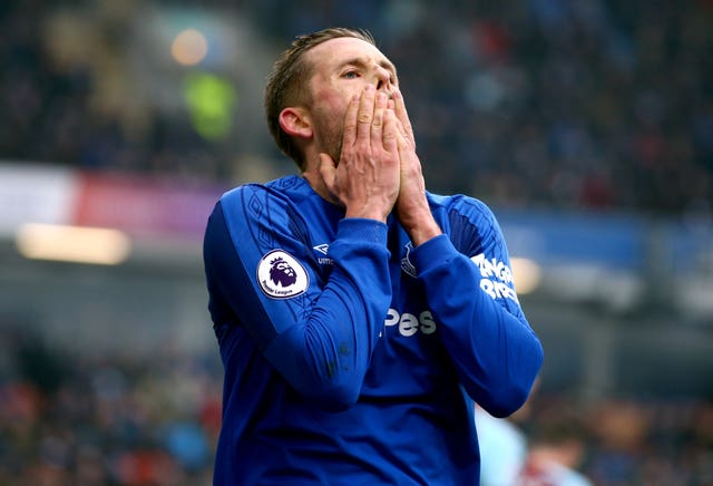 Sam Allardyce shrugs off abuse from Everton fans following defeat at Burnley