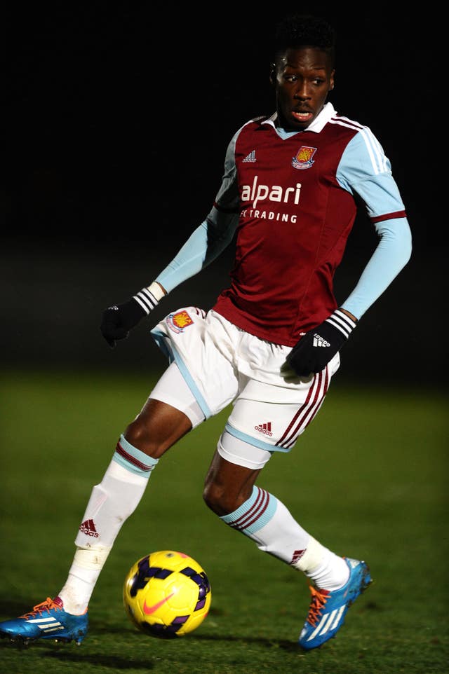 Soccer – Barclays U21 Premier League – West Ham United v West Bromwich Albion – Rush Green Stadium