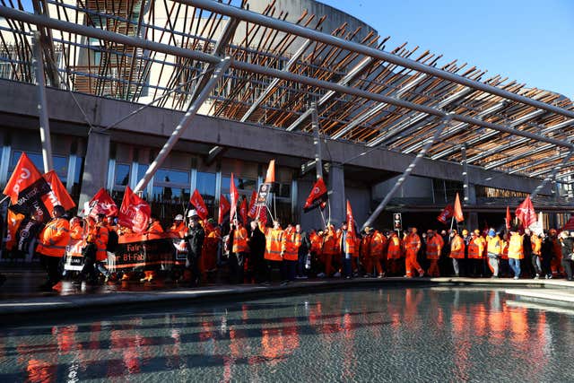 BiFab rally