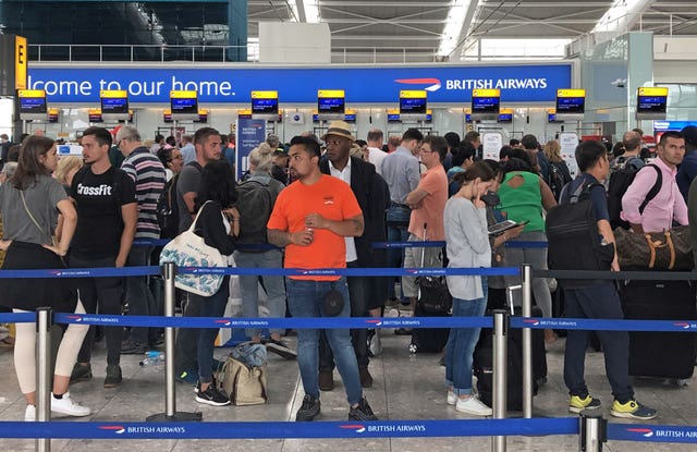 Passengers in queues