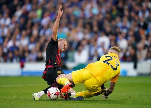 Julio Enciso stunner earns Brighton thrilling draw with champions Man City