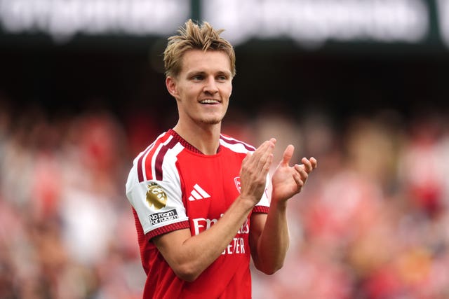 Martin Odegaard applauds