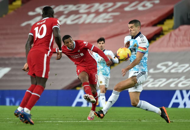Georginio Wijnaldum scores