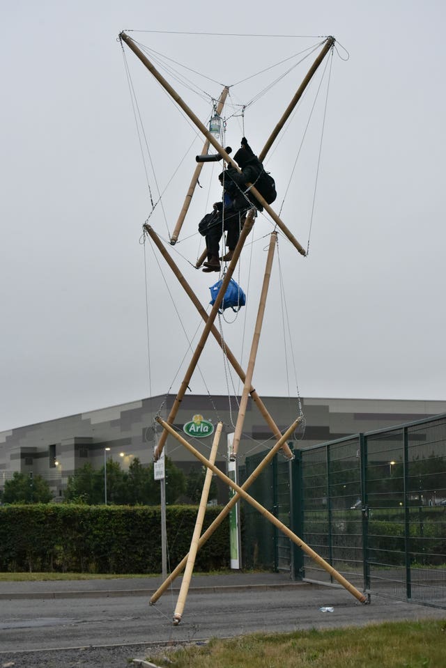 The blockade of the Arla milk factory in Aylesbury, Buckinghamshire