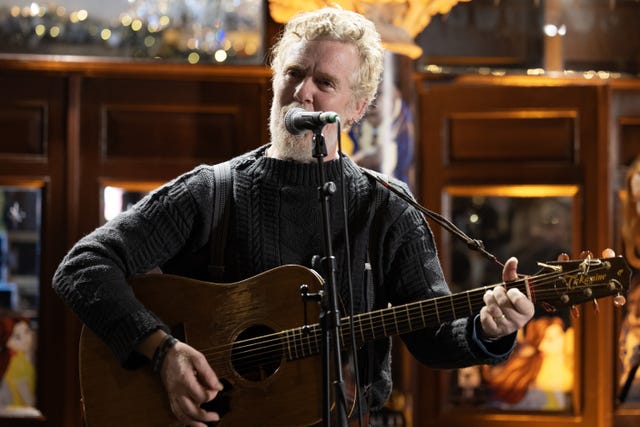 Grafton Street Christmas Eve annual busk 2025