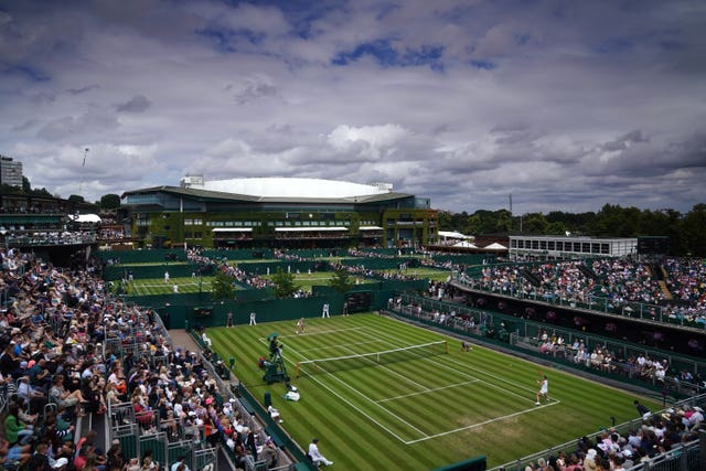 Court 12 was packed for the contest
