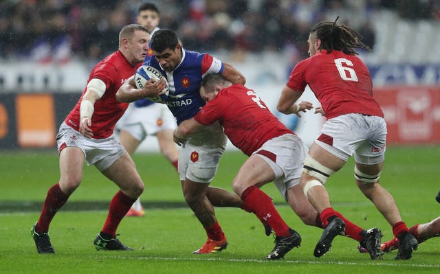 Wales ground out a narrow win in Paris