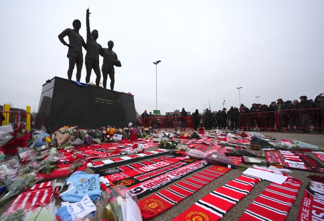 Tributes to Denis Law