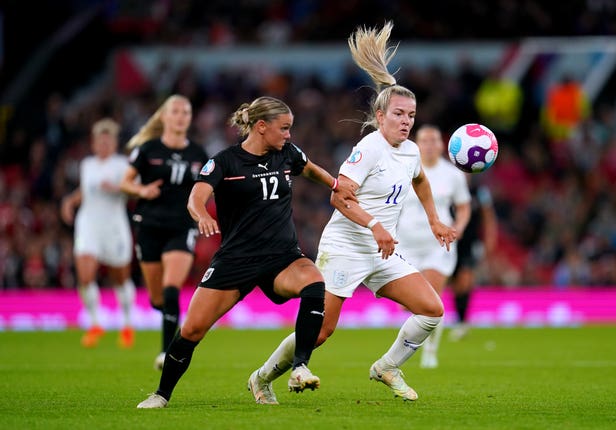 Lauren Hemp (right) in action on Wednesday (Nick Potts/PA).