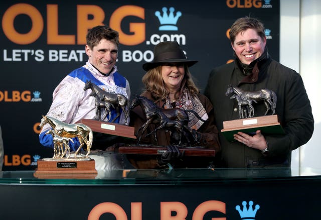 Roksana's victory was a family affair for the Skelton brothers