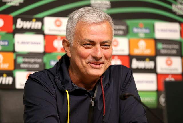 Roma Press Conference – King Power Stadium
