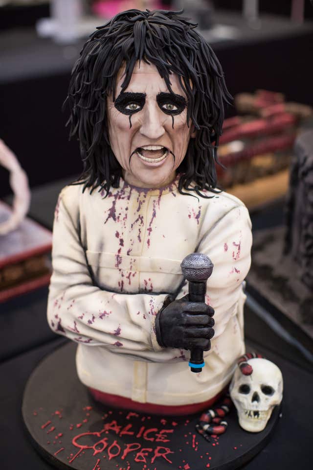 Alice Cooper cake