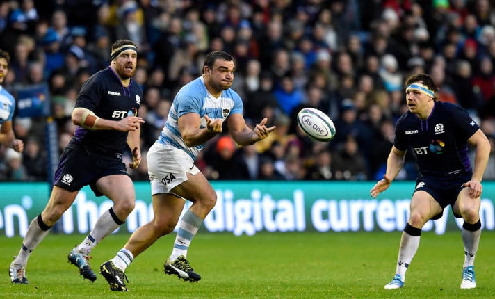 Argentina’s Agustin Creevy (centre) has accused England of playing 'boring' rugby.