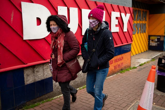 Shoppers in face masks